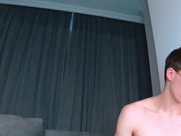couple
        williamandmia cam image #4050412