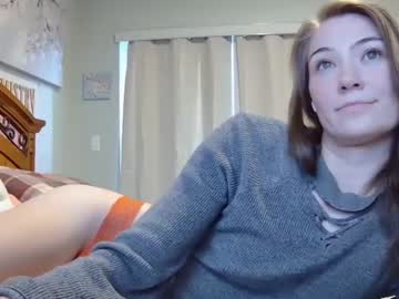 girl
        katynowhere cam image #5450216
