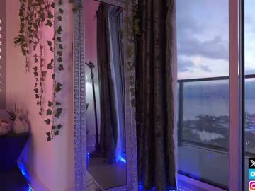 girl
        mysticxkitty cam image #2871155