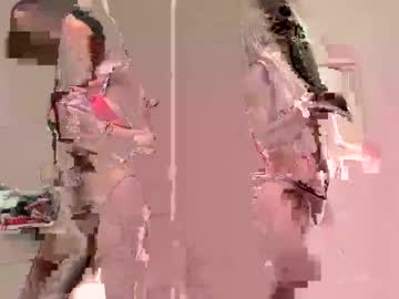 girl
        beccasaturn cam image #4582834