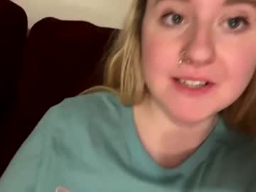 girl
        vanillapuddingpie cam image #5193360