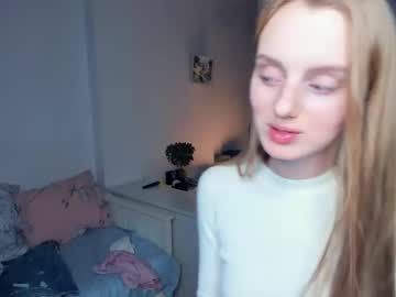 girl
        stun1ng_blonde cam image #5520517