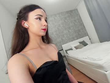 girl
        ehotlovea cam image #6643980