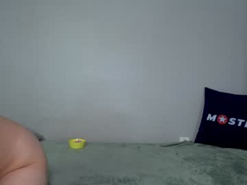 couple
        foxeslovefoxes cam image #5312468