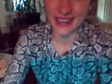 girl
        cukqueen436282 cam image #2278816