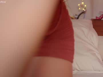 girl
        emilia98xxx cam image #3614818