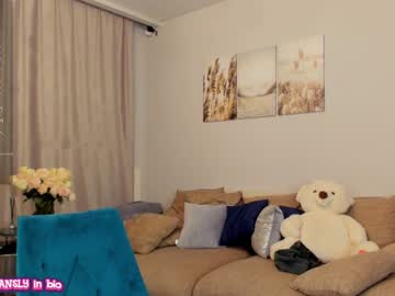 girl
        your__voice cam image #3037368