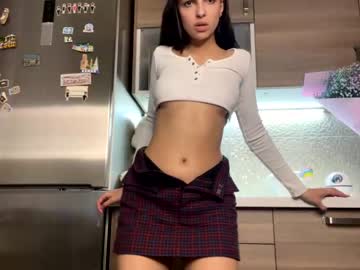 girl
        yourfavorite_girl cam image #1319275