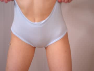 girl
        happyvivy cam image #5869909