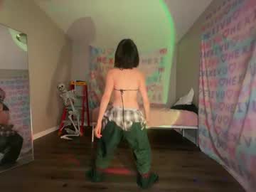 girl
        hexivu cam image #6644236