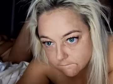 couple
        badboy51501988 cam image #4843274