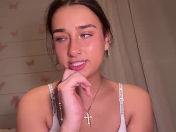 girl
        adorablair cam image #5629961