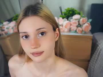girl
        brimladamos cam image #6591858