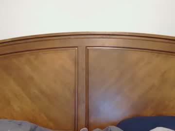 girl
        sweetie_bird cam image #4050949