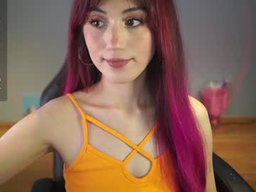 girl
        greeny_mat cam image #5081538