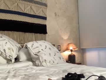 girl
        taylorslittlekingdom cam image #3115048