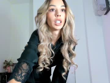 girl
        hotfallingdevil cam image #56093