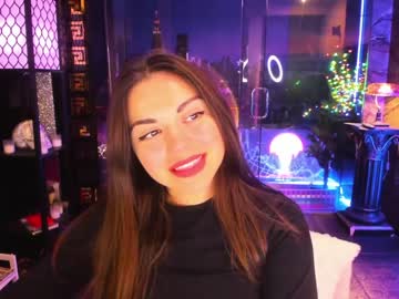 girl
        alma_pearl cam image #251943