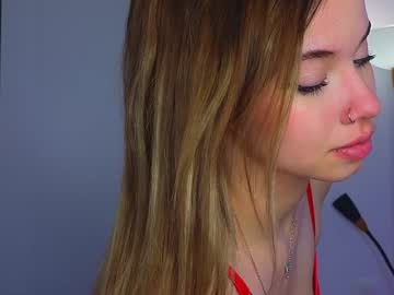 girl
        stacy_wooow cam image #4937926