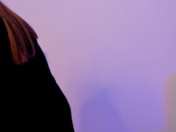 girl
        elizabeth__gray cam image #607327
