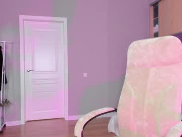 girl
        honeybae3 cam image #93420
