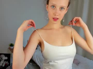 girl
        alisepreuoston cam image #4726966