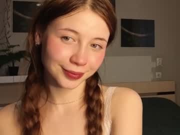 girl
        _marydel_ cam image #3934895