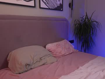 girl
        toxl cam image #5927730