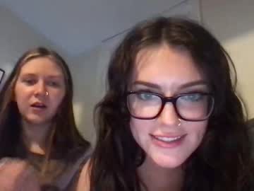 girl
        iwantjadelux cam image #3225423
