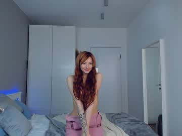 girl
        jennifer_ewans cam image #1419139