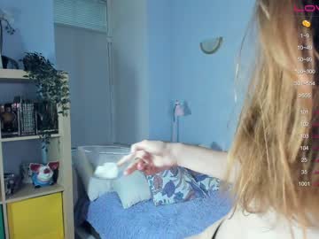 girl
        youne_and_beautiful cam image #2006331