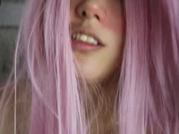 girl
        wendy_daniela cam image #2900036