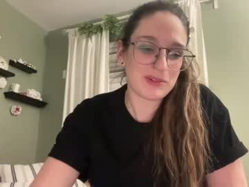 girl
        baby_girl_sub cam image #3311123