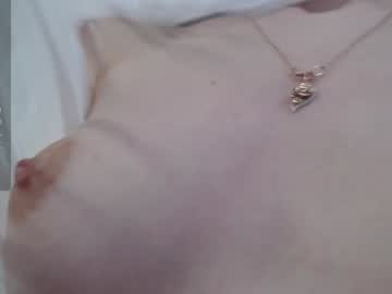 girl
        sofia_prettiness cam image #4791197