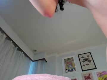 girl
        hojack_borseman cam image #5037420