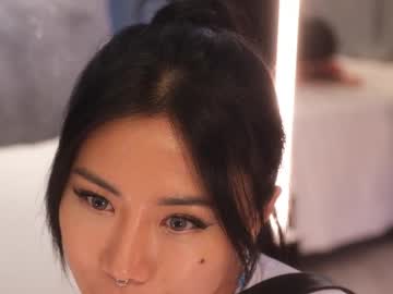 girl
        ami_katana cam image #6317367