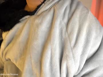 girl
        itsyaraa cam image #4502605