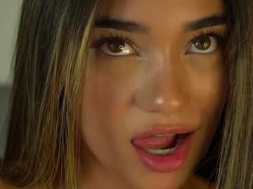 girl
        ashley_ospino cam image #4726757