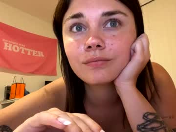 girl
        queencassidyy cam image #2420861