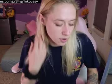 girl
        pr3ttyp1nkpussy cam image #4905748