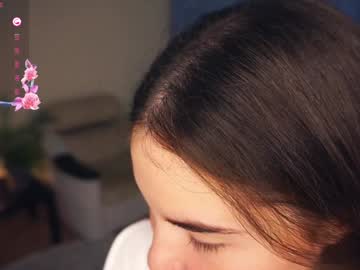 girl
        aftonbunkers cam image #5256055