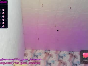 girl
        tits_your_dreams cam image #439305