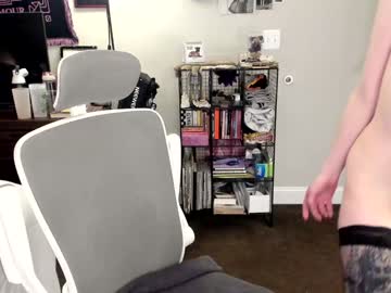 girl
        eve003300 cam image #6888108