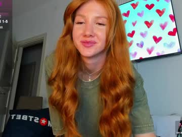 girl
        jerkoffstation cam image #5176433