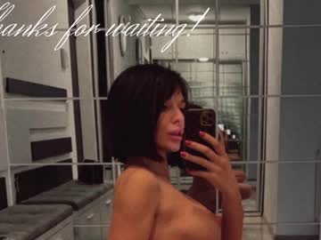 girl
        ingridblondy94 cam image #374421