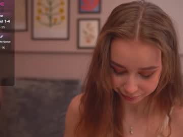 girl
        _sleepyjenny_ cam image #6250544