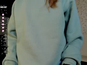 girl
        hannahjamesa cam image #527673