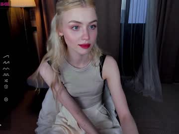 girl
        elizabethmad cam image #1814284