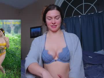 girl
        chroniclove cam image #6542554