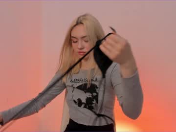 girl
        elizabeth__gray cam image #446416